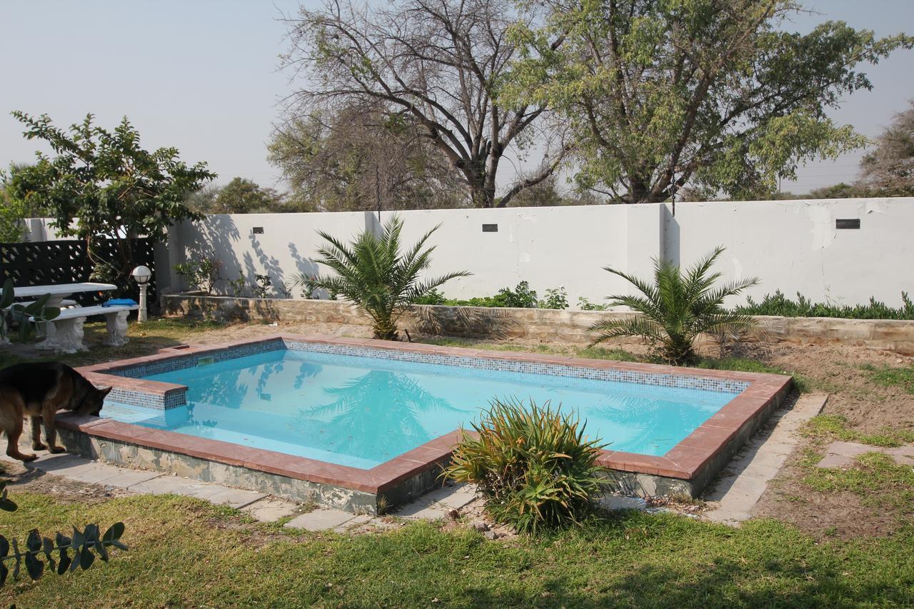Villa Graf Ongwediva Екстериор снимка